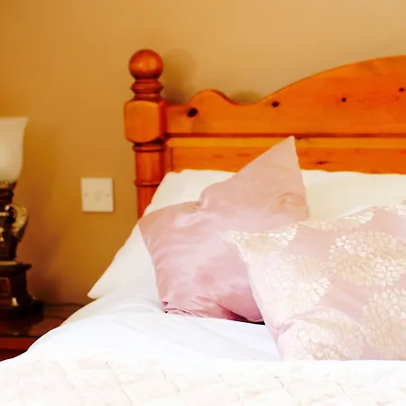 Wrangham House 호텔