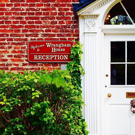Hotel Wrangham House 3*