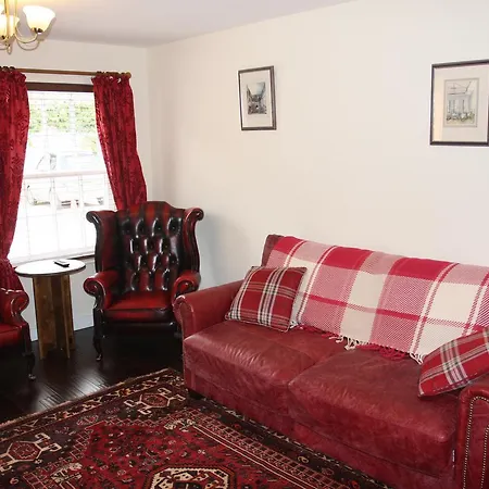 Hotel Wrangham House 3*