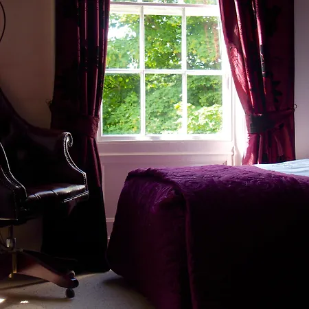 Wrangham House Hotel 3*