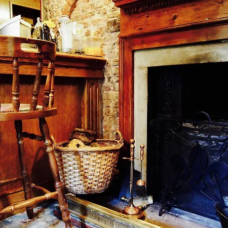 Wrangham House Hotell
