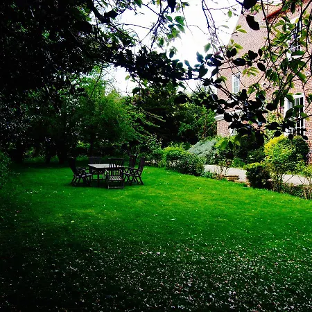 Wrangham House Hotell 3*