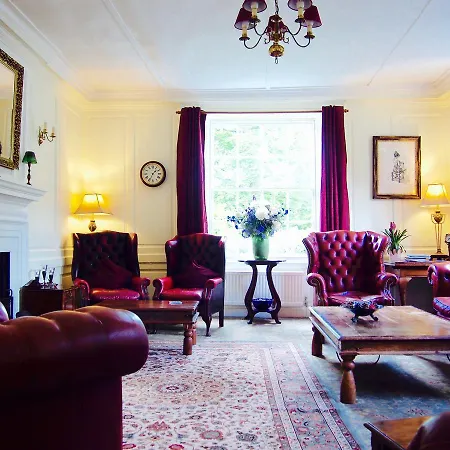 Wrangham House Hotell 3*