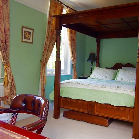 Wrangham House Hotell 3*