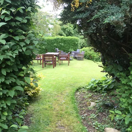 Wrangham House 3* הנממבי