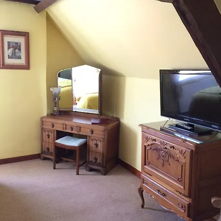 Wrangham House Hotell 3*