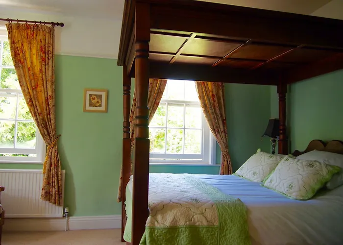 Wrangham House Hotel 3*