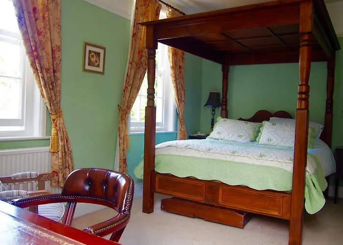 Wrangham House Hotel 3*